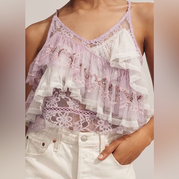 Forever the girl Chic Lace Ruffle Halter Blouse - Lavender and White - Picture 4 of 8